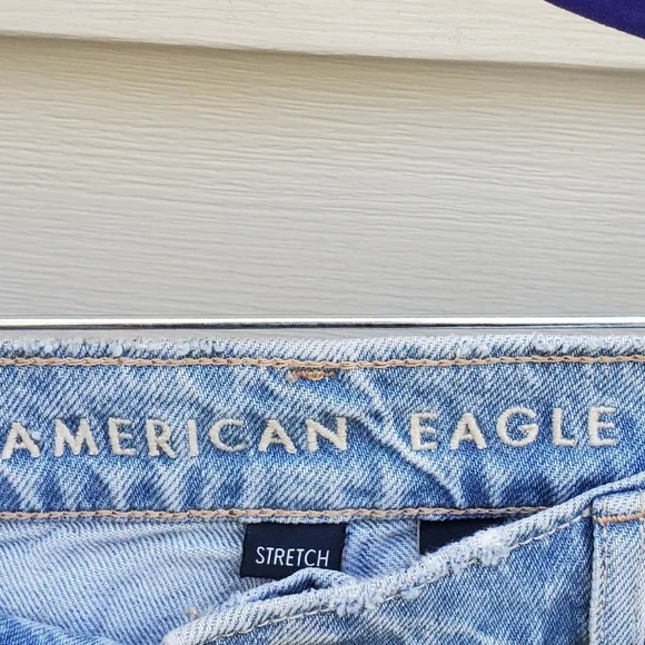 American Eagle Outfitters Super High Rise Straight Jeans Size 12 - Picture 7 of 7